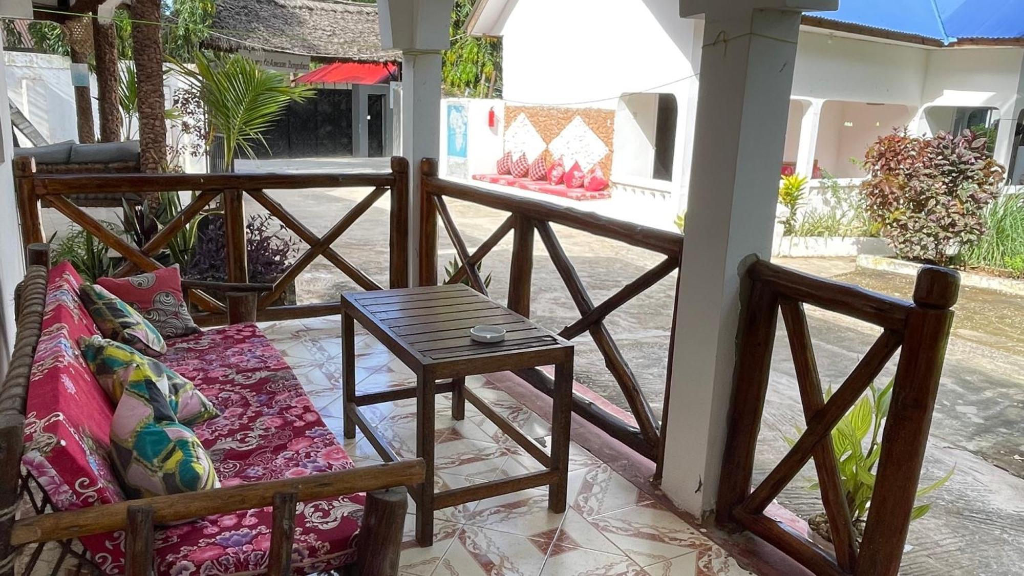 Kihori Nungwi Bed & Breakfast ภายนอก รูปภาพ