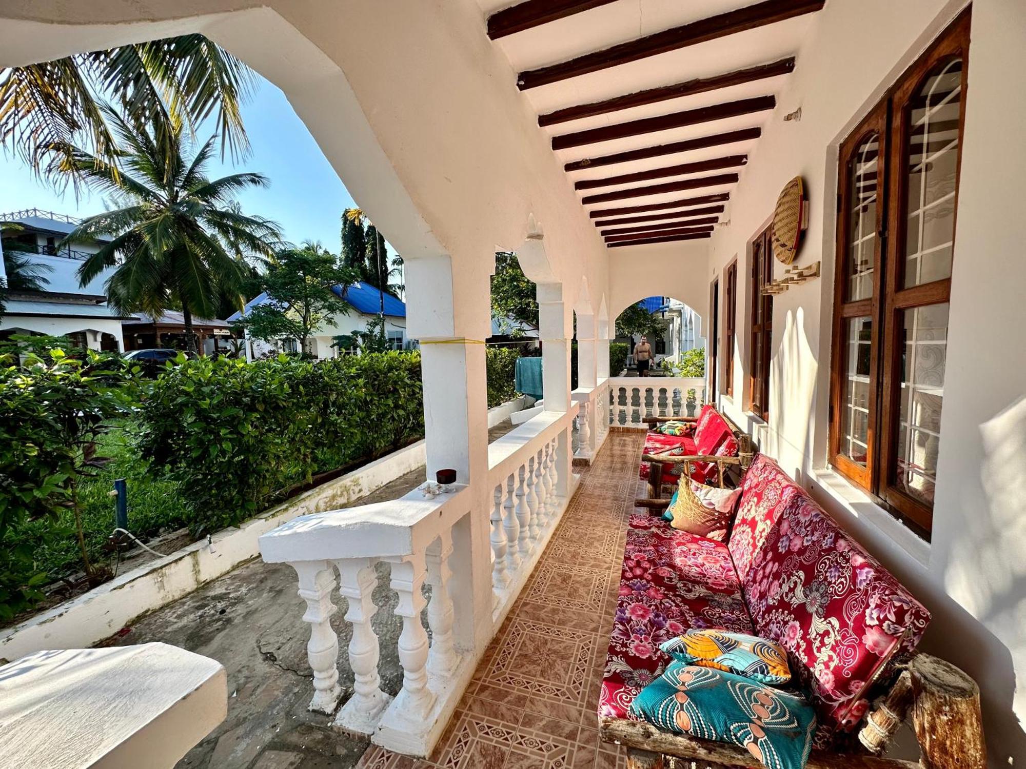 Kihori Nungwi Bed & Breakfast ภายนอก รูปภาพ