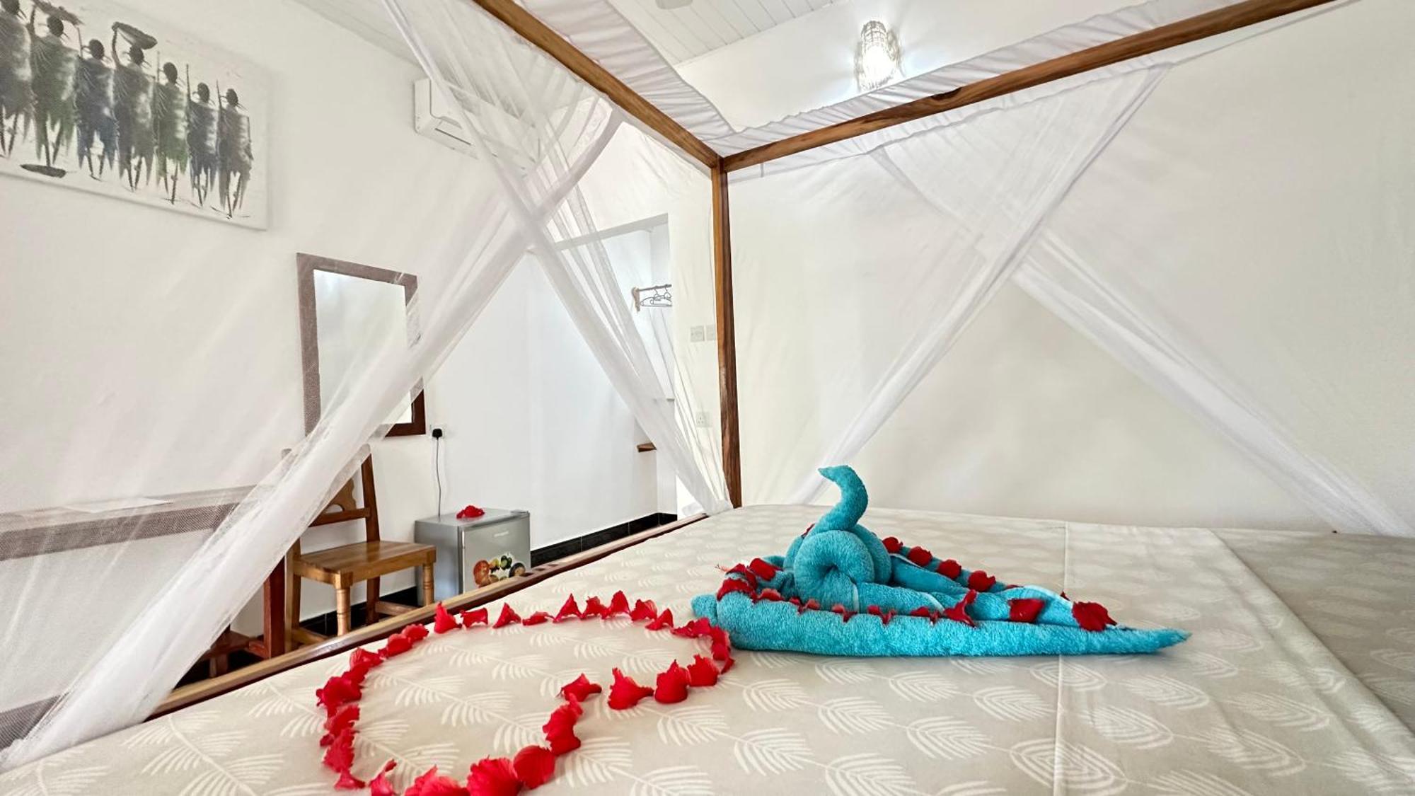 Kihori Nungwi Bed & Breakfast ภายนอก รูปภาพ