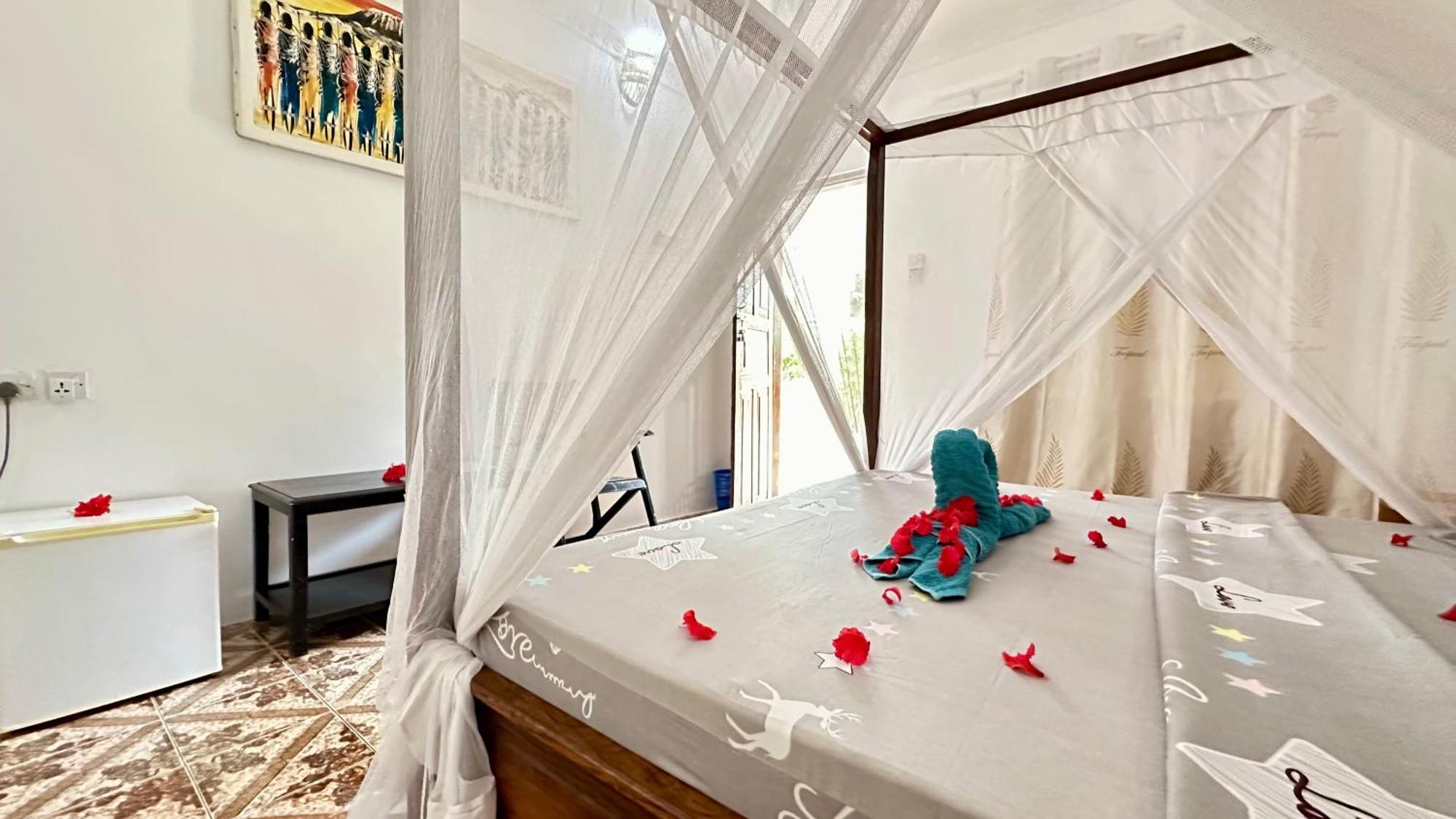 Kihori Nungwi Bed & Breakfast ภายนอก รูปภาพ